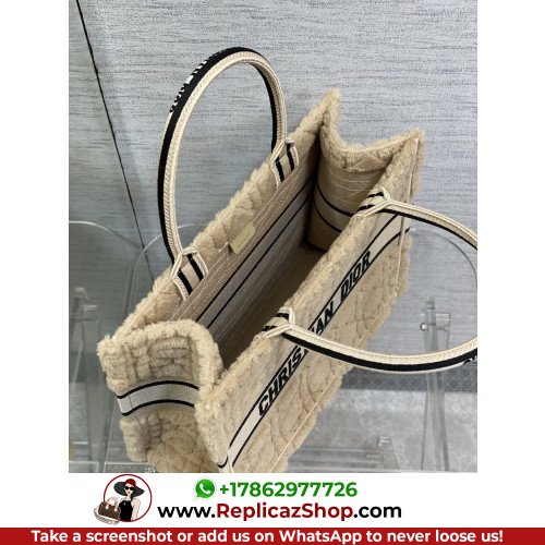 Dior Book Tote Medium 36cm - Image 2