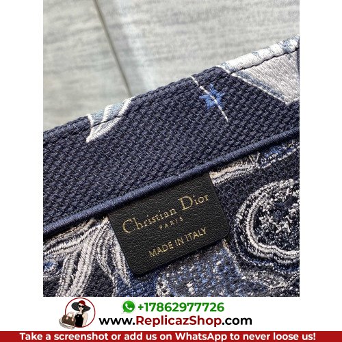 Dior Book Tote Medium 36cm - Image 2