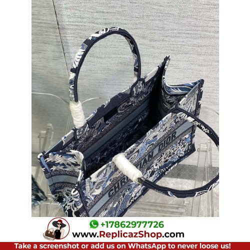 Dior Book Tote Medium 36cm - Image 10