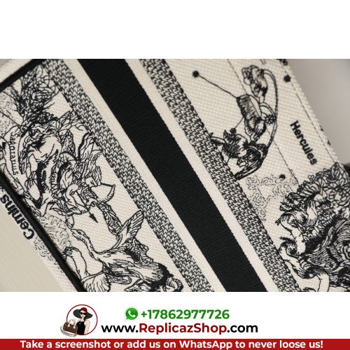 Dior Book Tote Small 26.5cm - Image 2