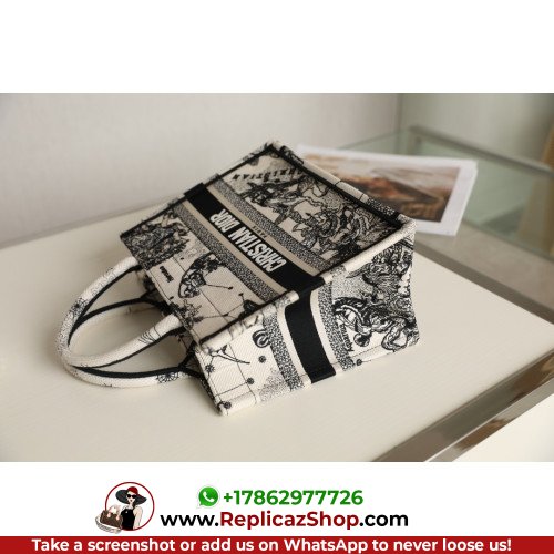 Dior Book Tote Small 26.5cm - Image 5