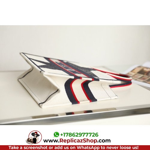 Dior Book Tote Medium 36cm - Image 2