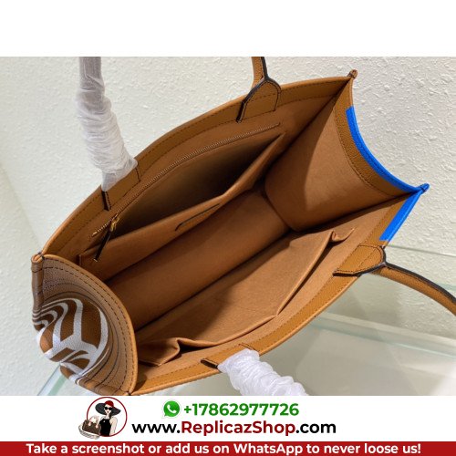 Dior Book Tote Medium 36cm - Image 4