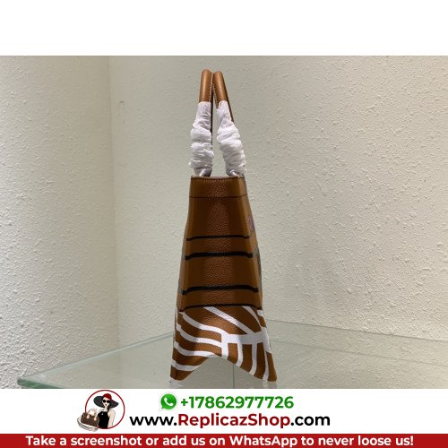 Dior Book Tote Medium 36cm - Image 9