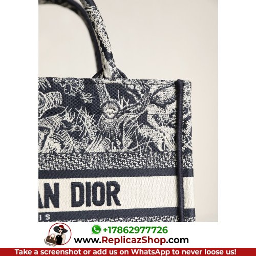 Dior Book Tote Small 26.5cm - Image 6