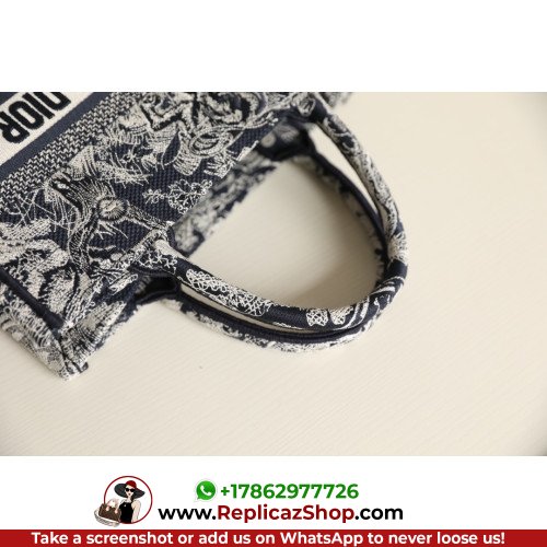 Dior Book Tote Small 26.5cm - Image 9