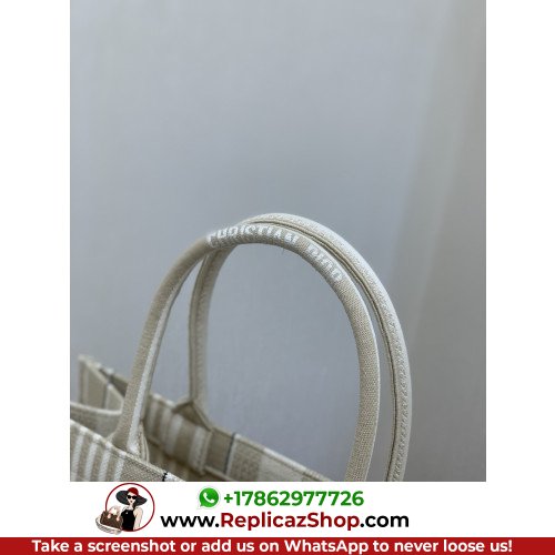 Dior Book Tote Medium 36cm - Image 2