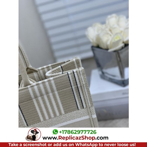 Dior Book Tote Medium 36cm - Image 5