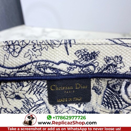 Dior Book Tote Medium 36cm - Image 2