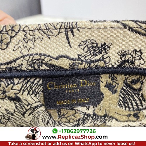 Dior Book Tote Medium 36cm - Image 2