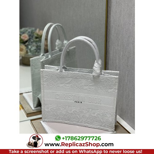 Dior Book Tote Medium 36cm - Image 5