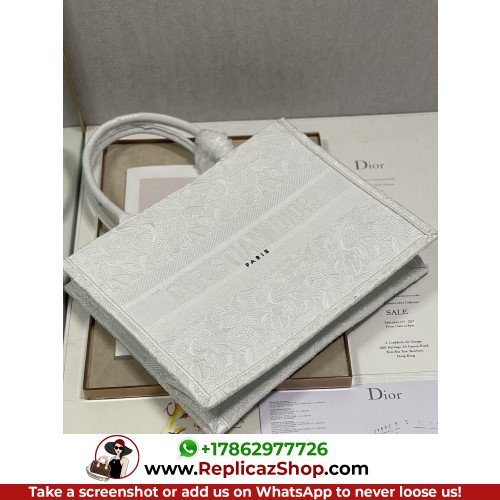 Dior Book Tote Medium 36cm - Image 2