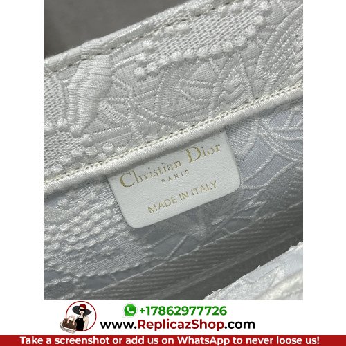 Dior Book Tote Medium 36cm - Image 10