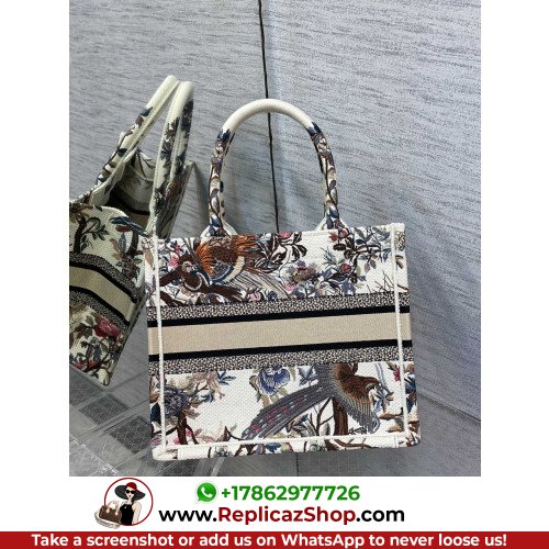 Dior Book Tote Small 26.5cm - Image 5