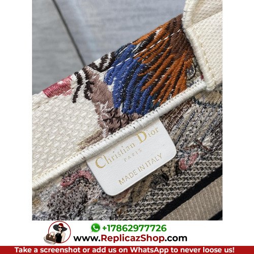 Dior Book Tote Small 26.5cm - Image 10