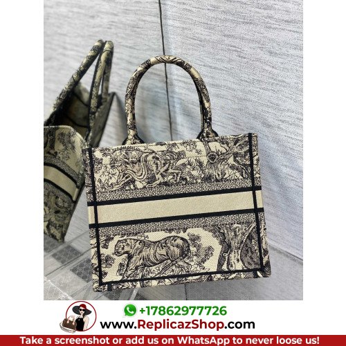 Dior Book Tote Small 26.5cm - Image 2