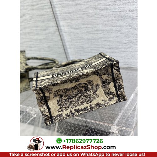 Dior Book Tote Small 26.5cm - Image 8