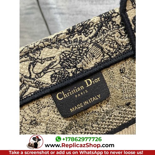 Dior Book Tote Small 26.5cm - Image 10