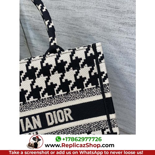Dior Book Tote Small 26.5cm - Image 4