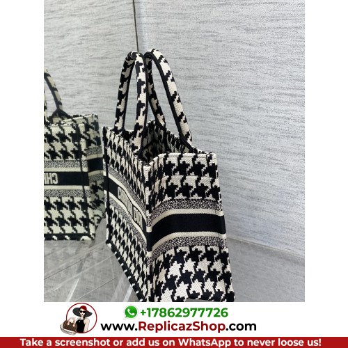 Dior Book Tote Small 26.5cm - Image 7