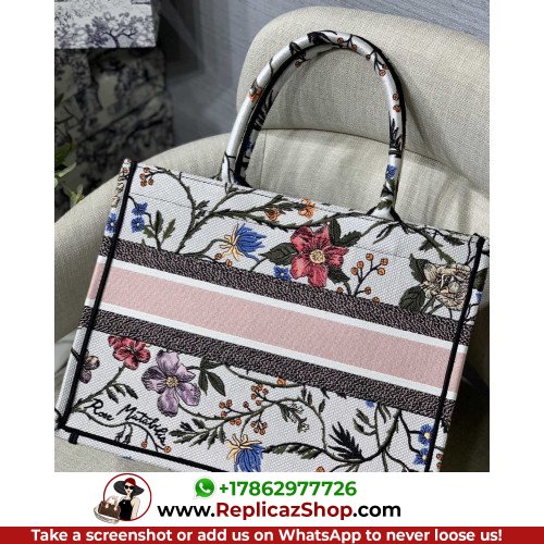 Dior Book Tote Medium 36cm - Image 10