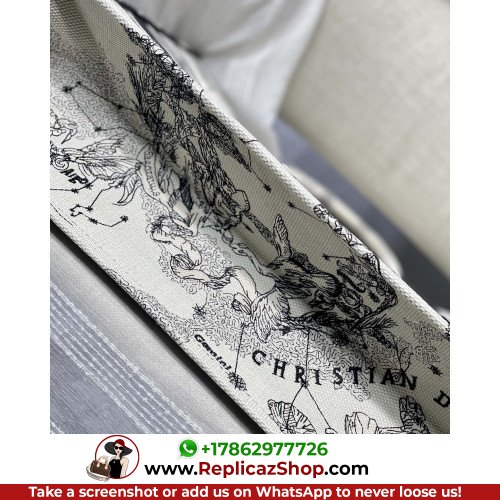 Dior Book Tote Large 42cm - Image 5