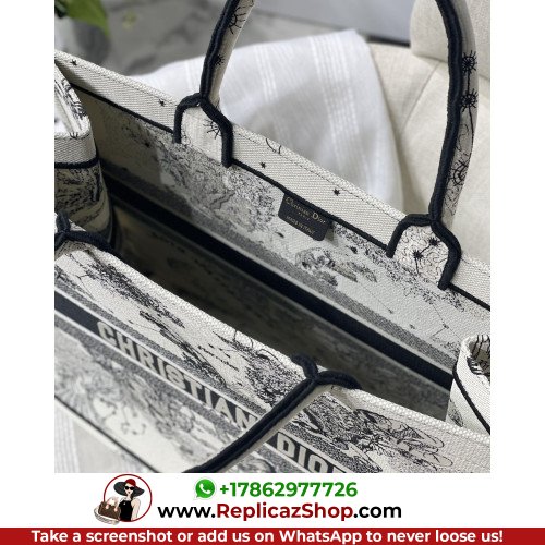 Dior Book Tote Large 42cm - Image 6