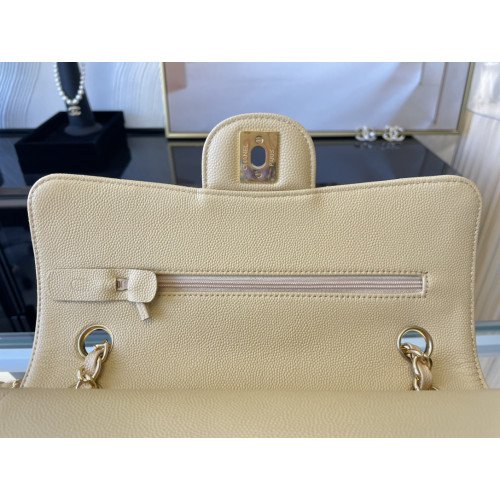 Chanel Flap Bag 23cm (Small) - Image 9