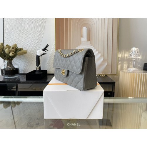 Chanel Flap Bag 23cm (Small) - Image 5