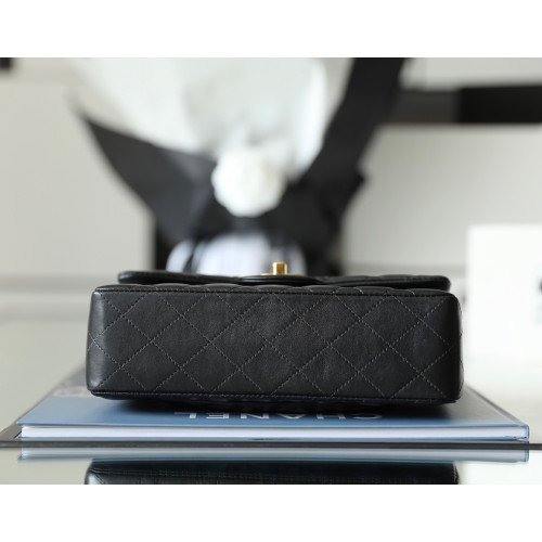Chanel Flap Bag 23cm (Small) - Image 2