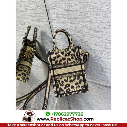 Dior Mini Phone Bag 13cm - Image 7