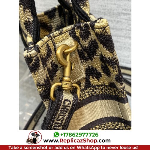 Dior Mini Phone Bag 13cm - Image 9