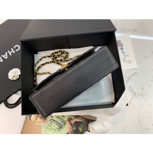 Chanel Flap Bag 25cm (Medium) - Image 5