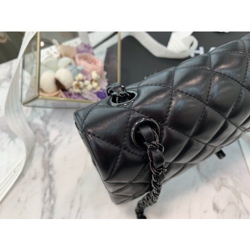 Chanel Flap Bag 25cm (Medium) - Image 6