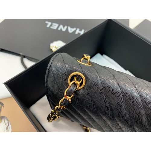 Chanel Flap Bag 25cm (Medium) - Image 8