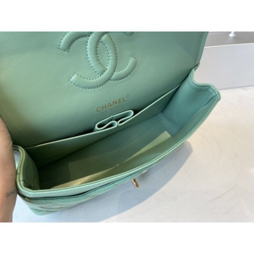 Chanel Flap Bag 25cm (Medium) - Image 5