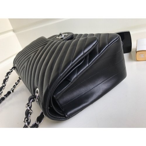 Chanel Flap Bag 30cm (Jumbo) - Image 10