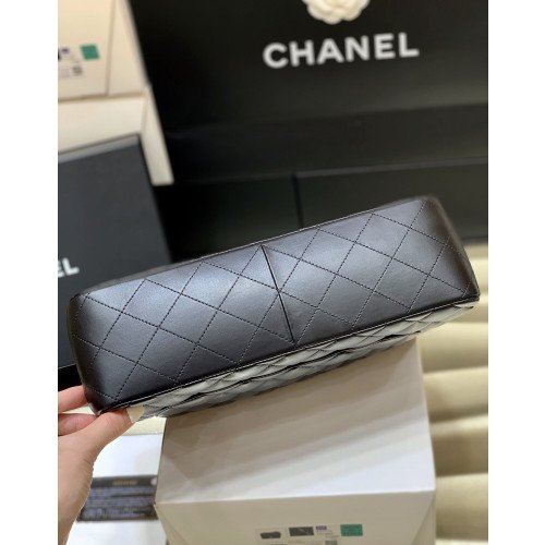 Chanel Flap Bag 30cm (Jumbo) - Image 6