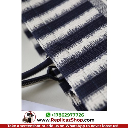 Dior Book Tote Large 42cm - Image 10