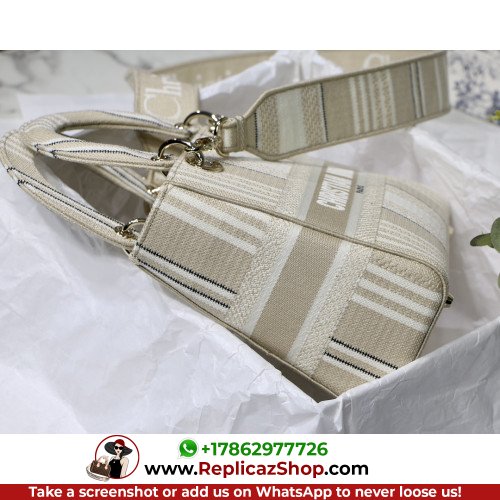 Dior Lady Dior 24cm Medium - Image 2