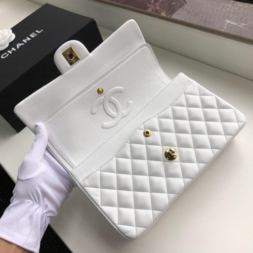 Chanel Flap Bag 25cm (Medium) - Image 10