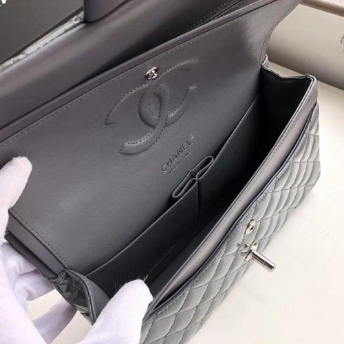 Chanel Flap Bag 25cm (Medium) - Image 2