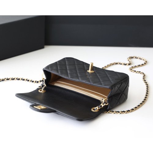 Chanel Flap Bag 17cm (Mini) - Image 4
