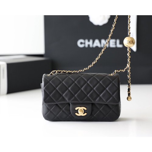 Chanel Flap Bag 17cm (Mini)
