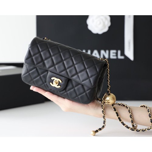 Chanel Flap Bag 20cm (Mini) - Image 7