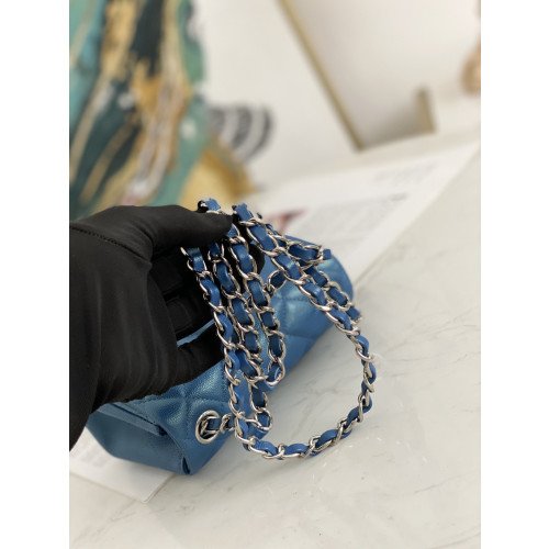 Chanel Flap Bag 17cm (Mini) - Image 2