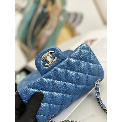Chanel Flap Bag 17cm (Mini) - Image 10