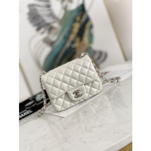 Chanel Flap Bag 17cm (Mini)