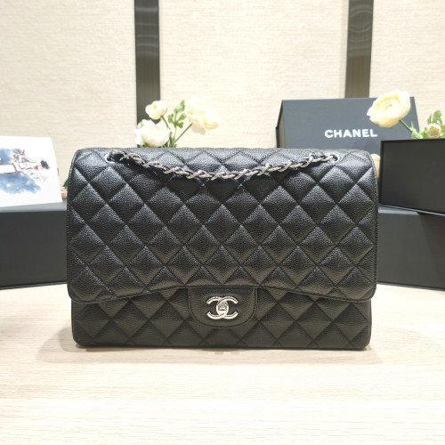 Chanel Flap Bag 33cm (Maxi)
