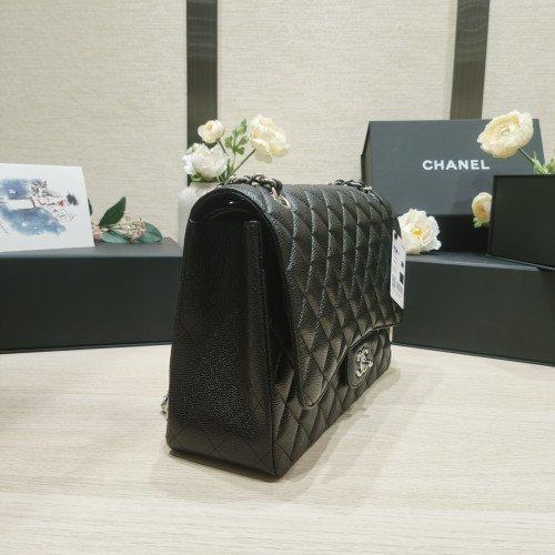 Chanel Flap Bag 33cm (Maxi) - Image 7